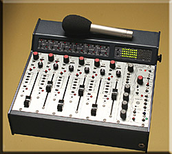 CS 306 Laptop Mixer
